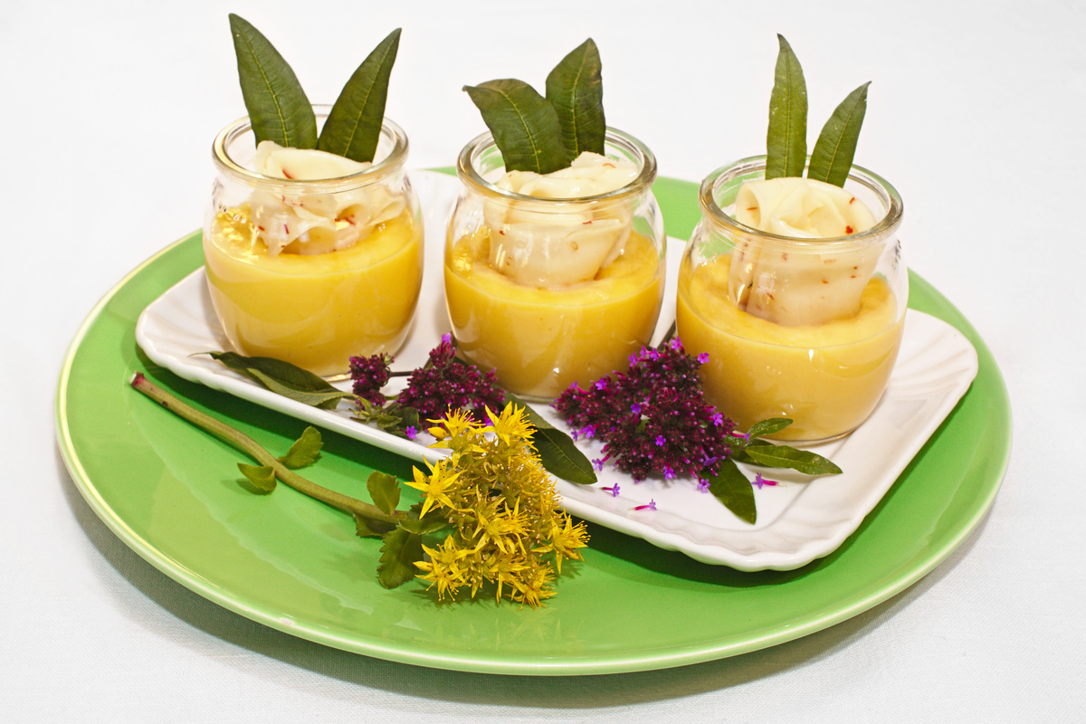 Rose di caciotta al peperoncino Rose di caciotta al peperoncino